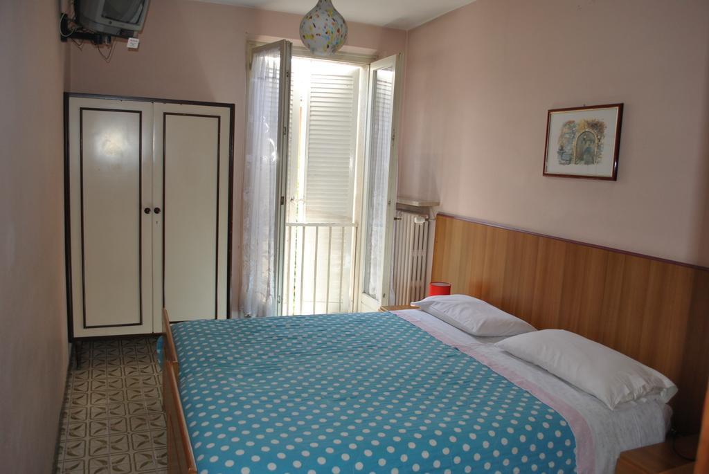 Albergo Alla Rocca ガルダ 部屋 写真